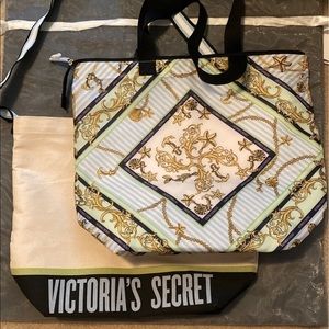 Insulated Victoria’s Secret tote